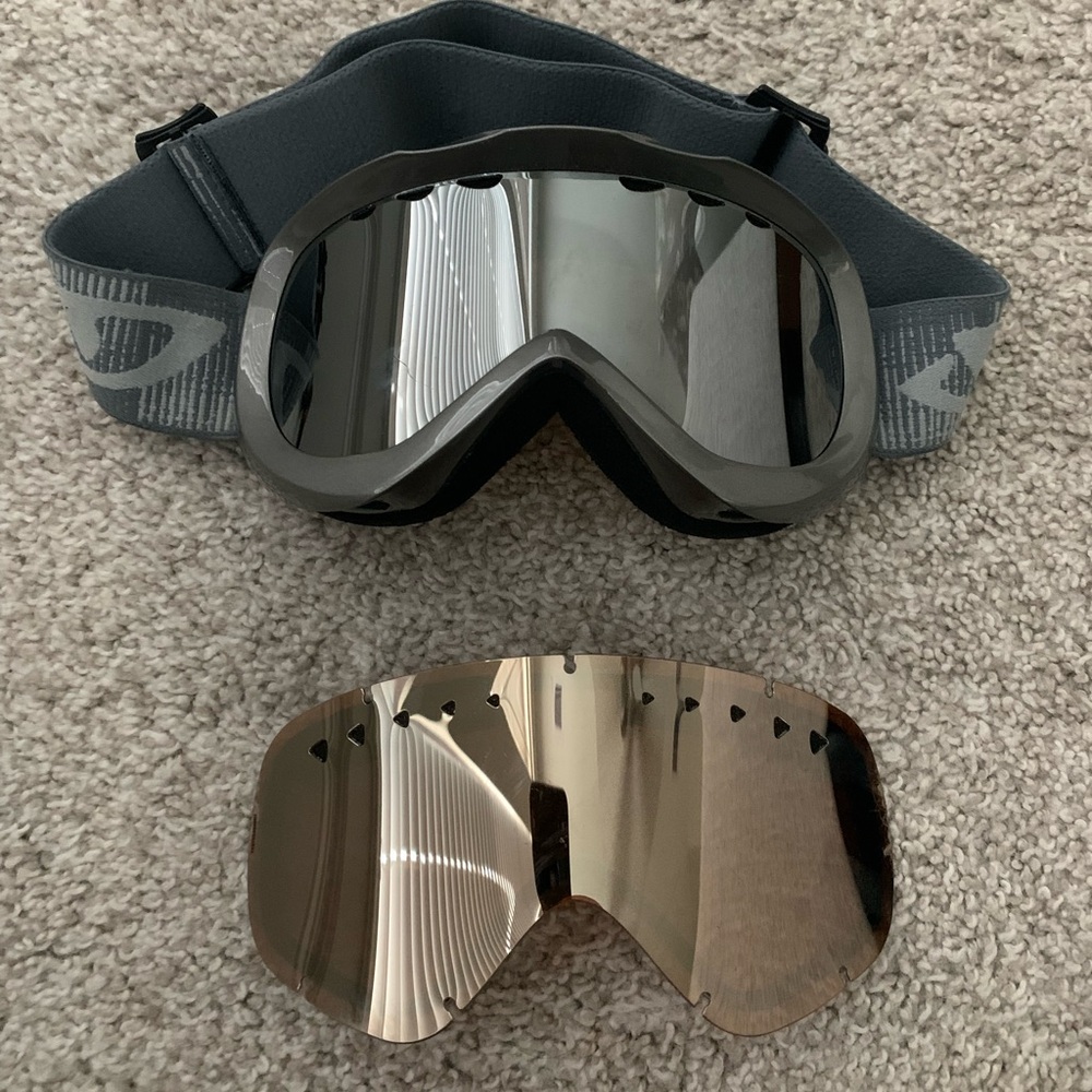 Ski snowboard goggles